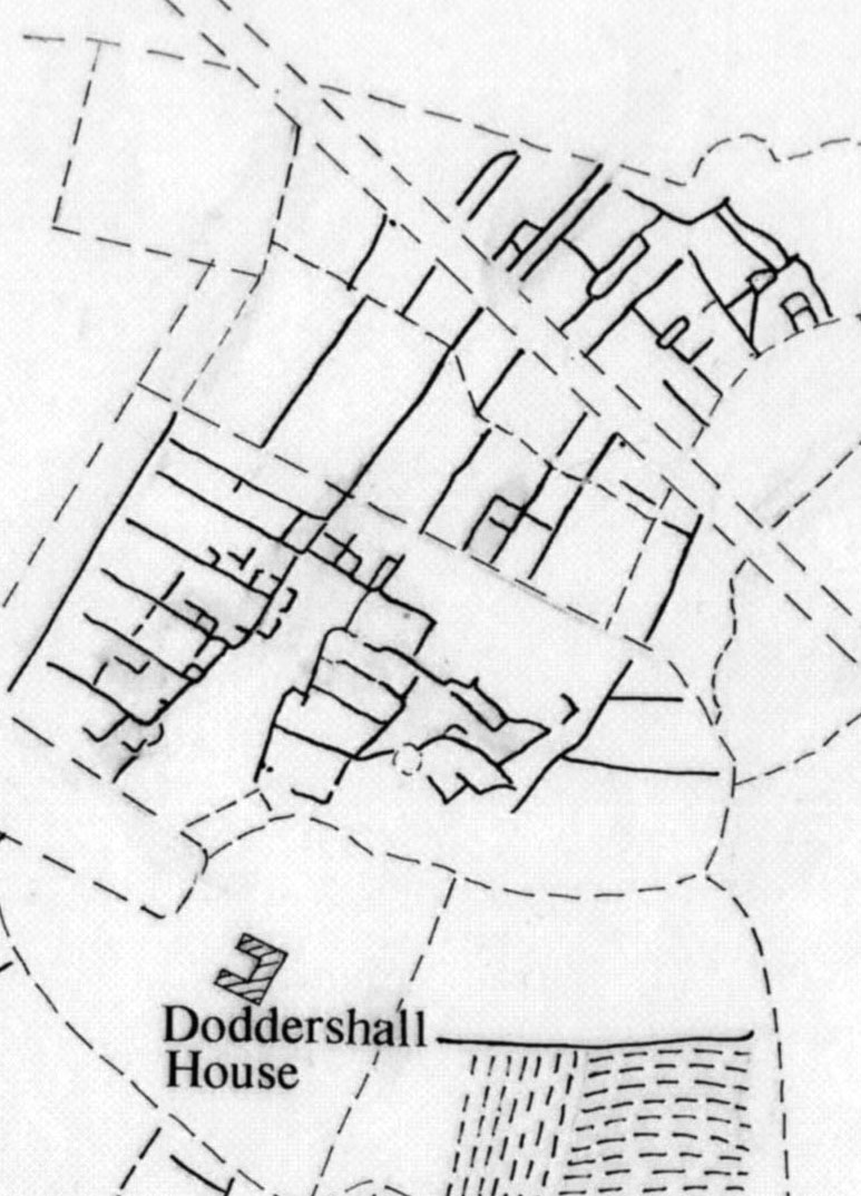 The northern earthworks at Doddershall with the position of HS2 
					crossing at top-right.